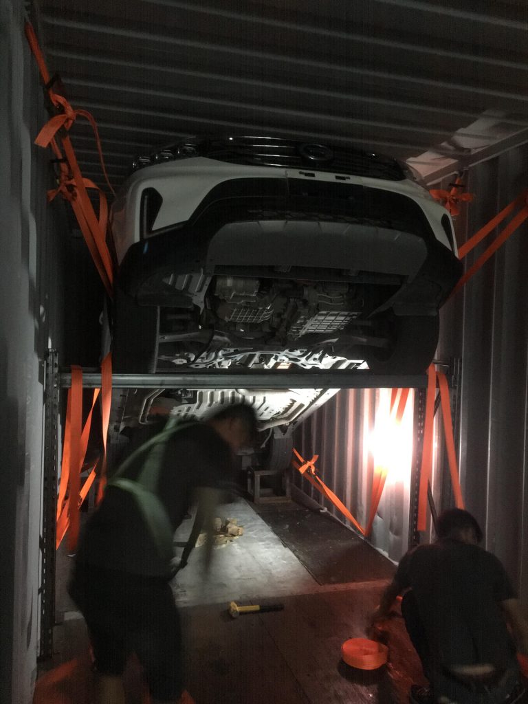 廣州的轎車出口貨代：華南「車輪出海」的「隱形護(hù)航者」-鑫漢物流
